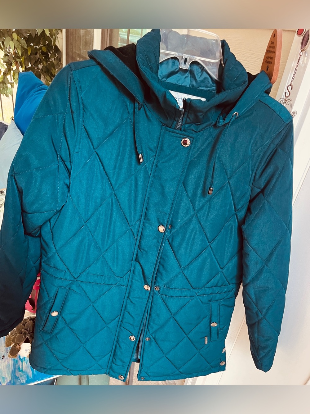 Liz Claiborne Women's Teal Quilted Hooded Puffer Coat Small excel gently worn